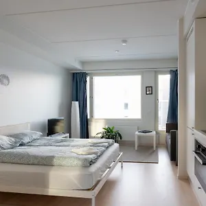 Easy & Near Airport , Vantaa Finlandia