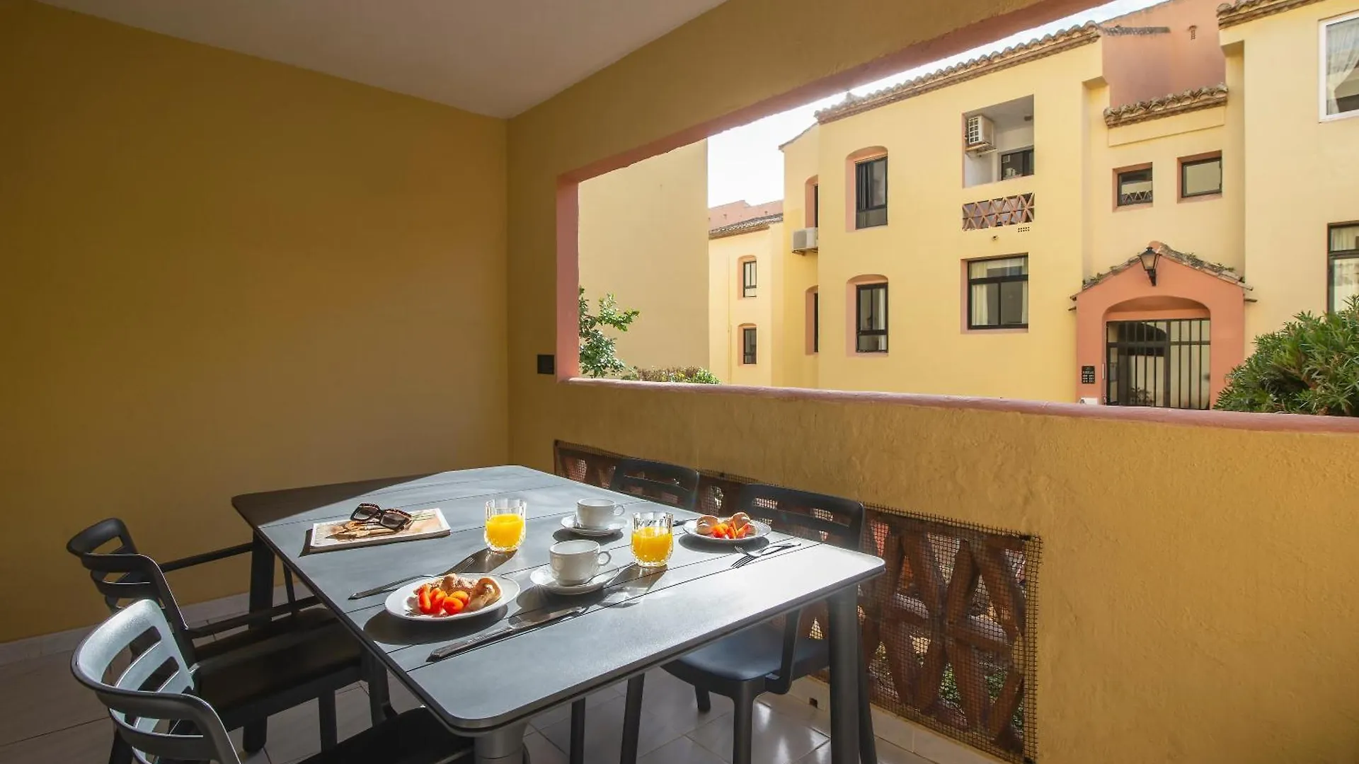 Macdonald Dona Lola Resort La Cala De Mijas 0*,  Spain