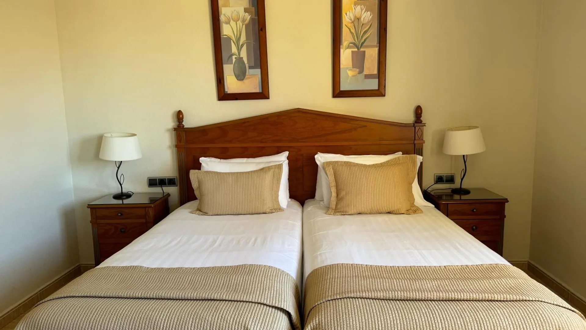 Macdonald Doña Lola Resort La Cala De Mijas
